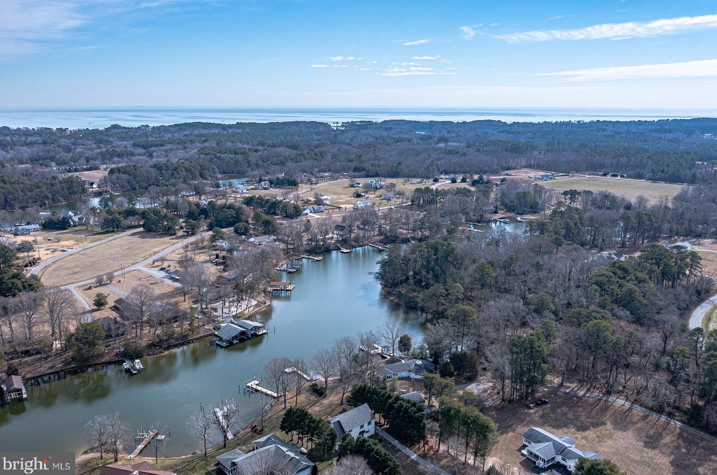 562 Oyster Point Dr, Reedville VA  22539-3604 exterior