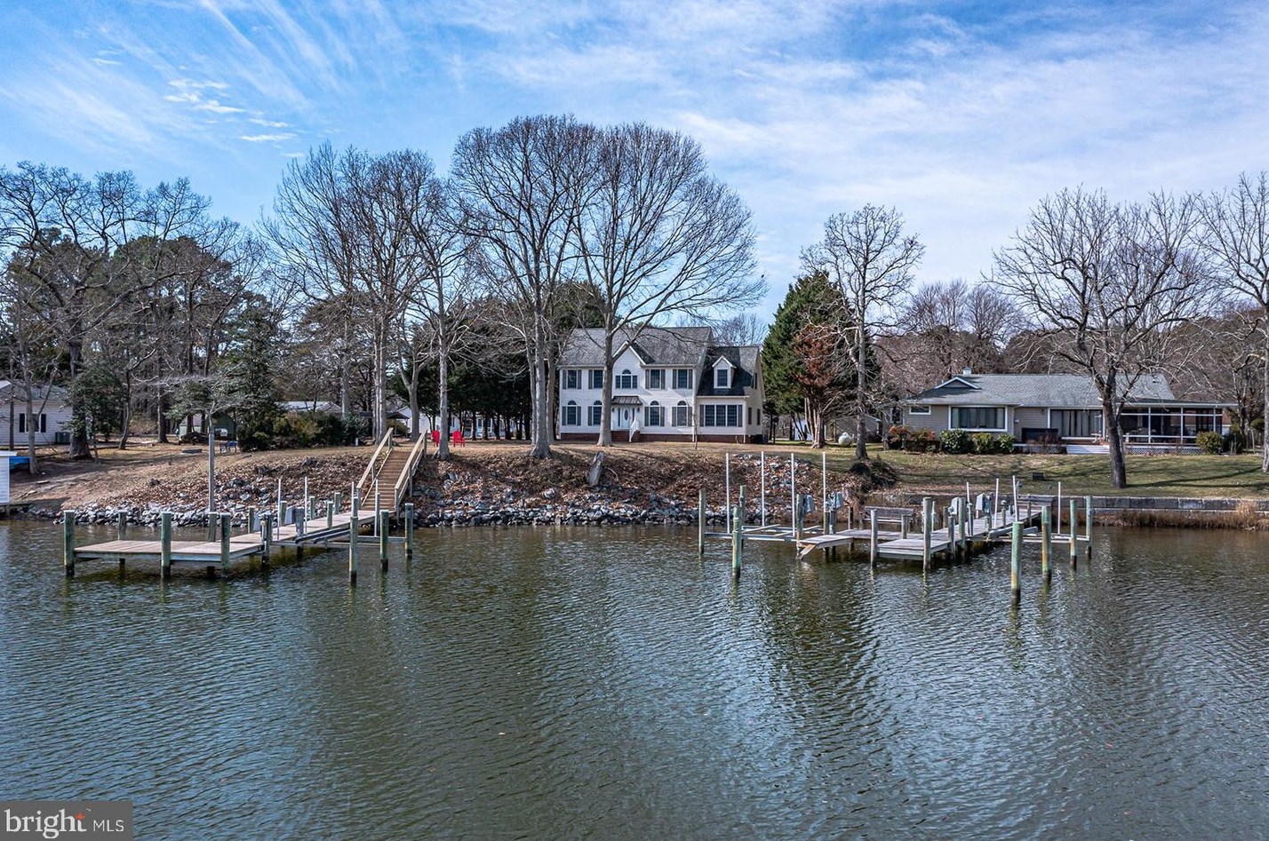 562 Oyster Point Dr, Reedville VA  22539-3604 exterior