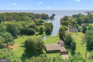 77 Kent Cv Rd, Kilmarnock, VA 22482 - Photo 3