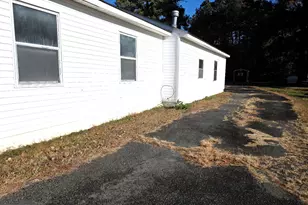 1928 Lake Rd, Lottsburg, VA 22511 - Photo 3