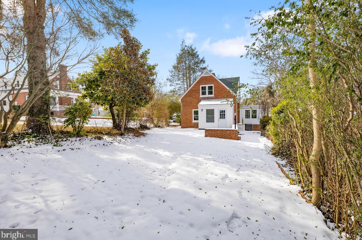151 Almond St, Madison Mills VA  22960-1343 exterior