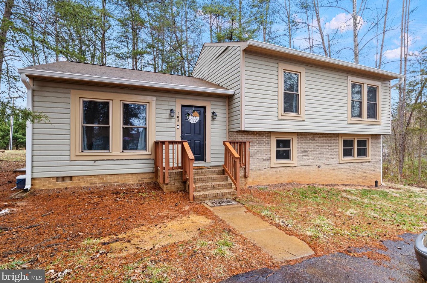 102 Carlyle Ct, Locust Grove VA  22508-5340 exterior