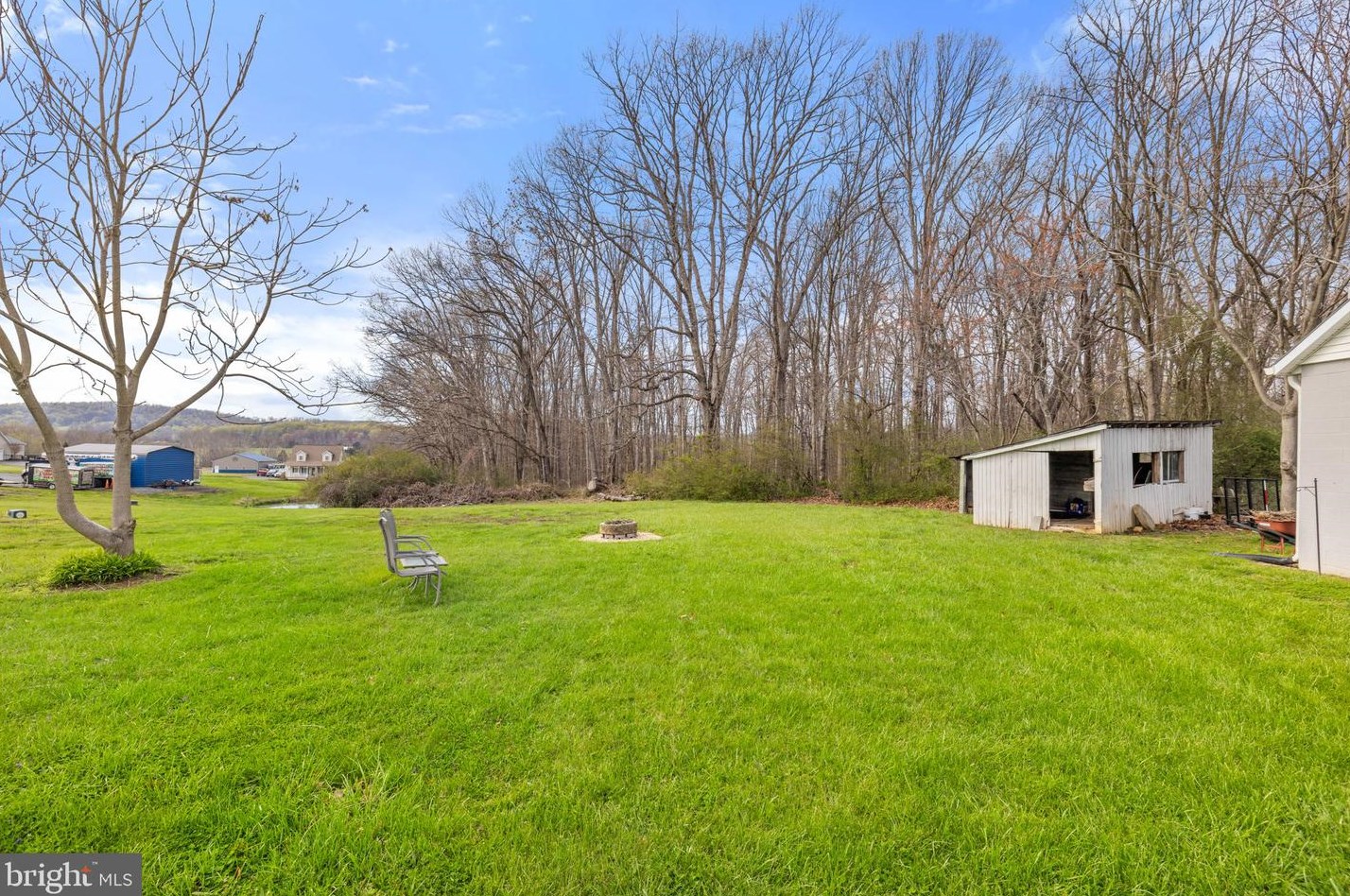 19595 Constitution Hwy, Madison Mills VA  22960-4309 exterior