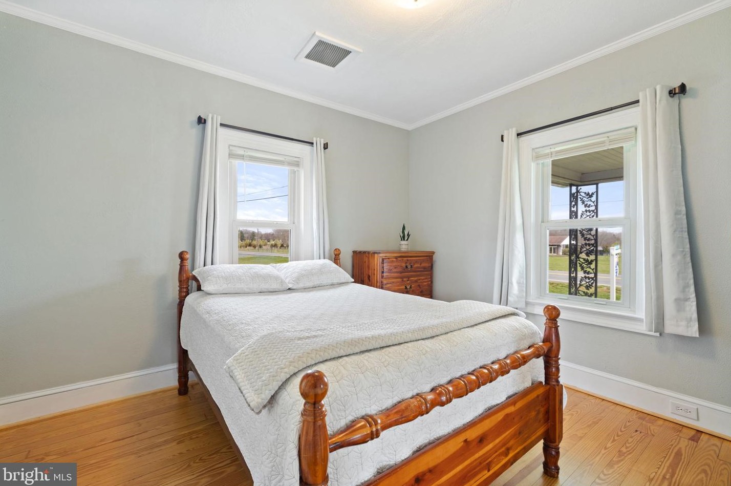 19595 Constitution Hwy, Madison Mills VA  22960-4309 exterior