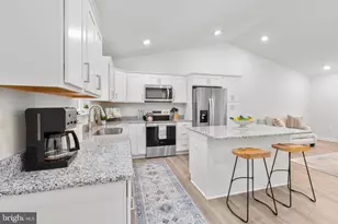 702 Eastover Pkwy, Locust Grove, VA 22508 - Photo 9