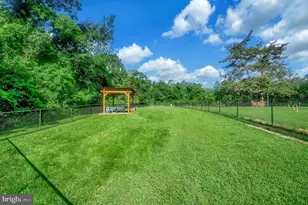 1406 Lakeview Pkwy, Locust Grove, VA 22508 - Photo 29