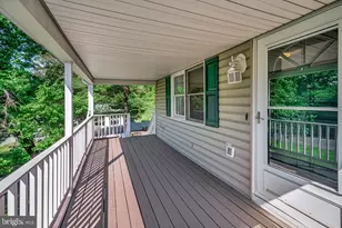 1406 Lakeview Pkwy, Locust Grove, VA 22508 - Photo 3