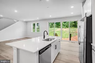 35615 Pine Needle Ln, Locust Grove, VA 22508 - Photo 9