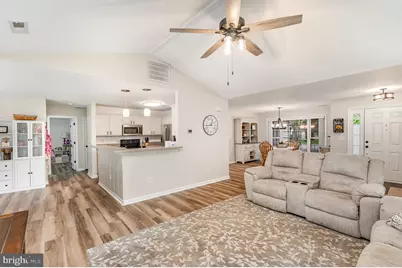 102 Parliament Street, Locust Grove, VA 22508 - Photo 5