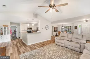 102 Parliament St, Locust Grove, VA 22508 - Photo 5