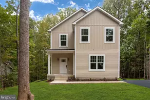 104 Butler Cir, Locust Grove, VA 22508 - Photo 1