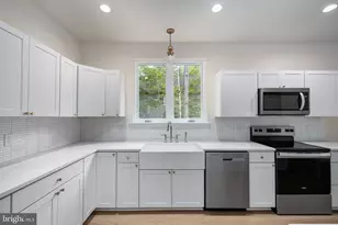 104 Butler Cir, Locust Grove, VA 22508 - Photo 9