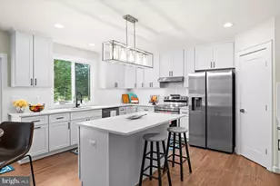 537 Monticello Cir, Locust Grove, VA 22508 - Photo 17