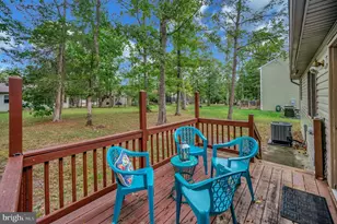 348 Yorktown Blvd, Locust Grove, VA 22508 - Photo 3