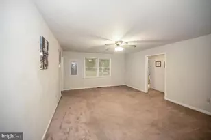 348 Yorktown Blvd, Locust Grove, VA 22508 - Photo 7