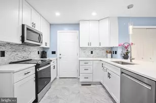 101 Monticello Cir, Locust Grove, VA 22508 - Photo 3