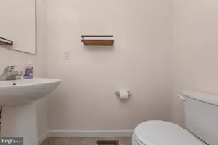 2082 Mallard Ln, Locust Grove, VA 22508 - Photo 11