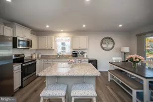 34859 Mansours Dr, Locust Grove, VA 22508 - Photo 17