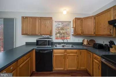 205 Fairfax Lane, Locust Grove, VA 22508 - Photo 11