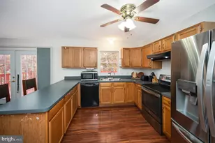 205 Fairfax Ln, Locust Grove, VA 22508 - Photo 7