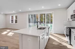 2812 White Tail Dr, Locust Grove, VA 22508 - Photo 13