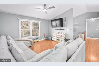 413 Lakeview Parkway, Locust Grove, VA 22508 - Photo 5