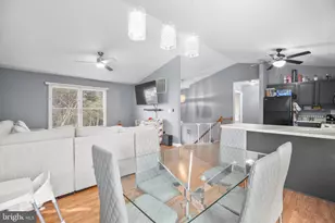 413 Lakeview Pkwy, Locust Grove, VA 22508 - Photo 9