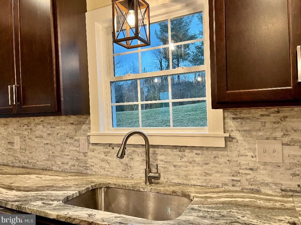201 4th Ave, Richmond National Battlefiel, VA 22835