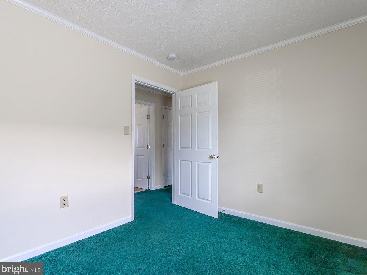 175 Village Pl, Richmond National Battlefiel VA  22835-1502 exterior