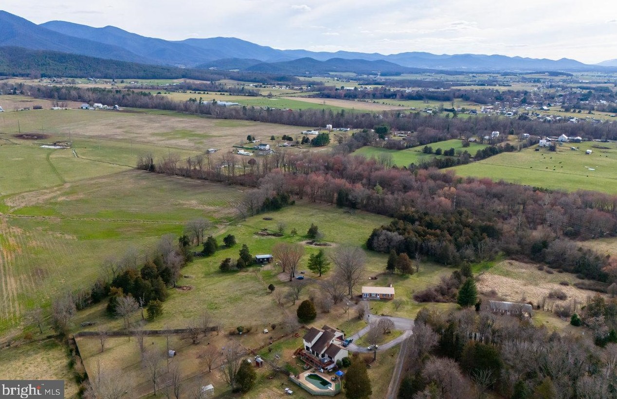 300 Martin St, Richmond National Battlefiel VA  22835-4515 exterior