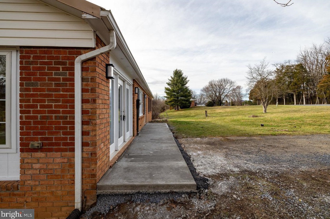 300 Martin St, Richmond National Battlefiel VA  22835-4515 exterior