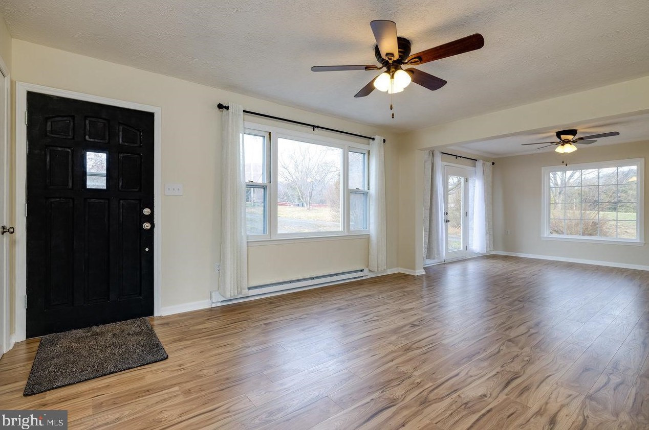 300 Martin St, Richmond National Battlefiel VA  22835-4515 exterior