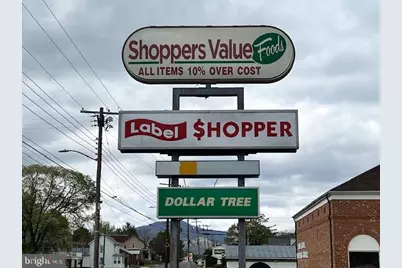 8 East Luray Shopping Center, Luray, VA 22835 - Photo 7