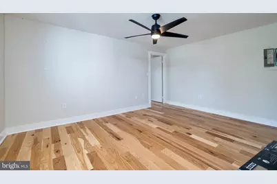 102 S Hawksbill Street, Luray, VA 22835 - Photo 17