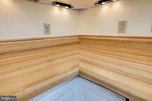 220 Mechanic St, Luray, VA 22835 - Photo 13