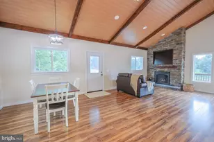 385 S McDaniel Ln, Shenandoah, VA 22849 - Photo 17