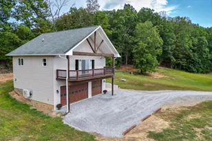 385 S McDaniel Ln, Shenandoah, VA 22849 - Photo 11