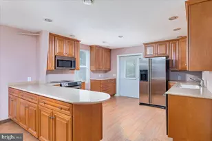 563 Parkview Dr, Luray, VA 22835 - Photo 7