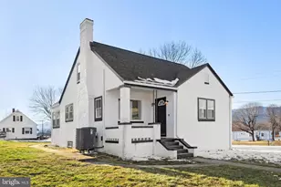 701 S 2nd St, Shenandoah, VA 22849 - Photo 7