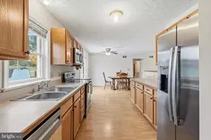 21 Greenfield Rd, Luray, VA 22835 - Photo 5