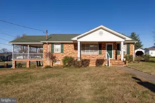 115 Sunset Dr, Stanley, VA 22851 - Photo 1