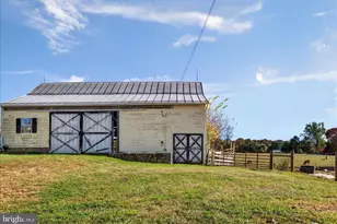 239 Mt Carmel Rd, Luray, VA 22835 - Photo 97