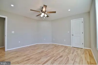 240 Deford Avenue, Stanley, VA 22851 - Photo 19