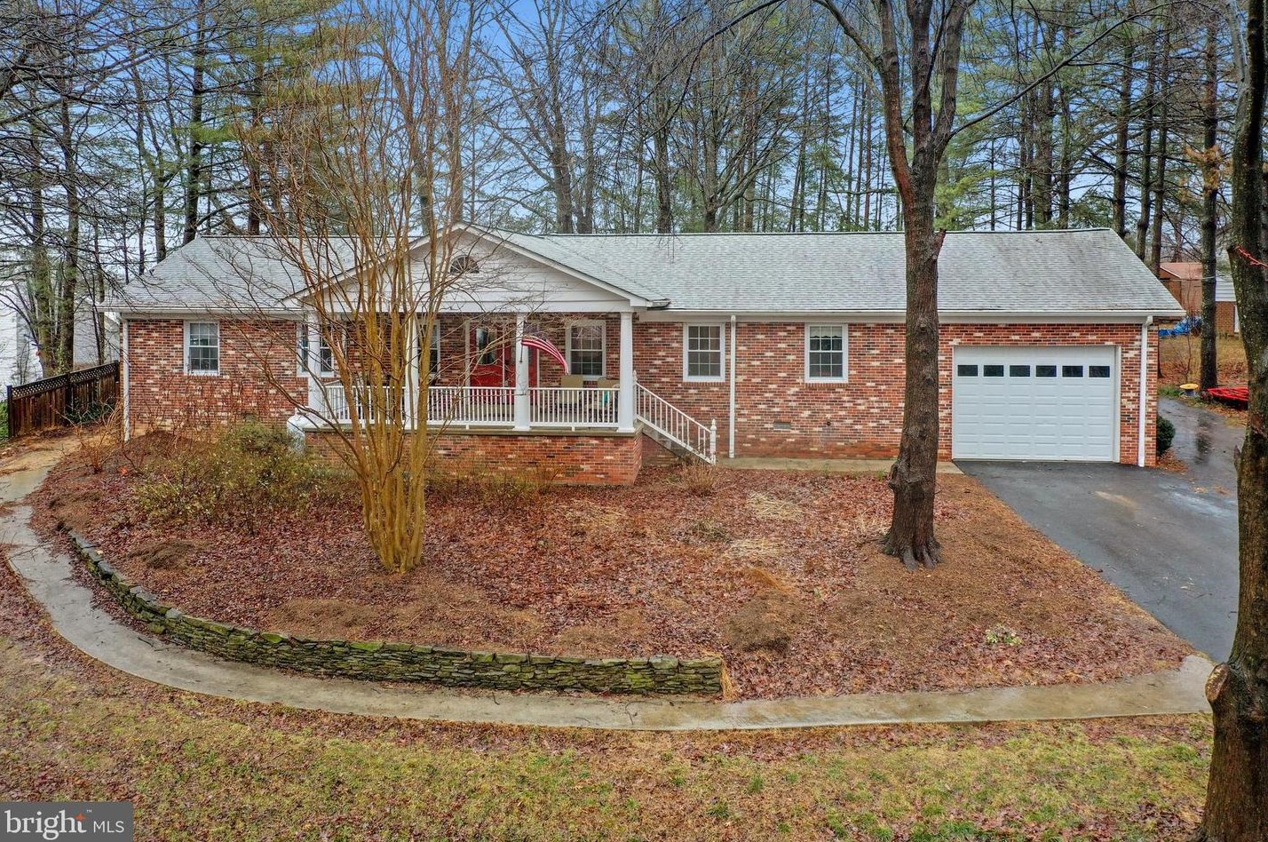 13481 Carapace Ct, Manassas VA  20112-3839 exterior