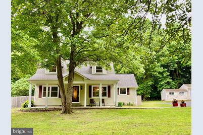 5504 Moreland Drive - Photo 1