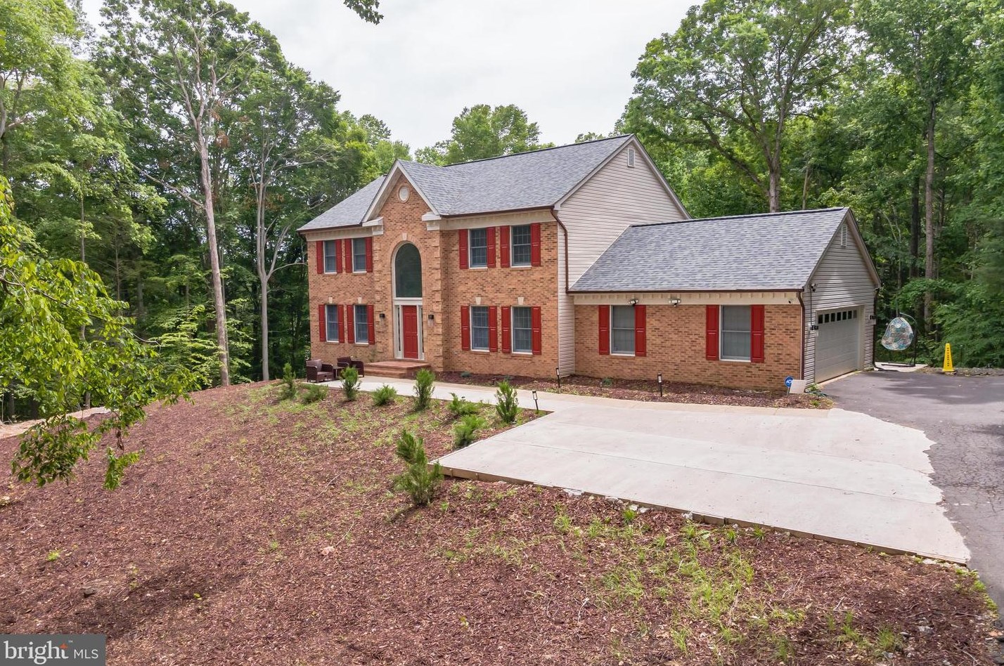 6901 Scenic Pointe Pl, Manassas VA  20112-8638 exterior