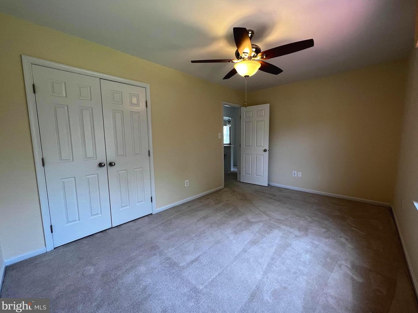 10168 Woodbury Dr, Manassas VA  20109-3724 exterior