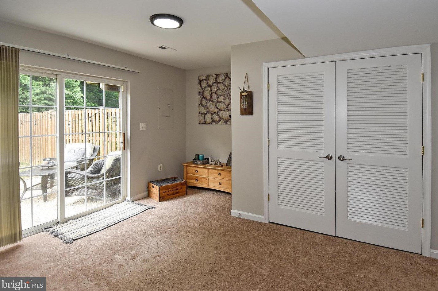 15572 Three Otters Pl, Manassas VA  20112-5424 exterior