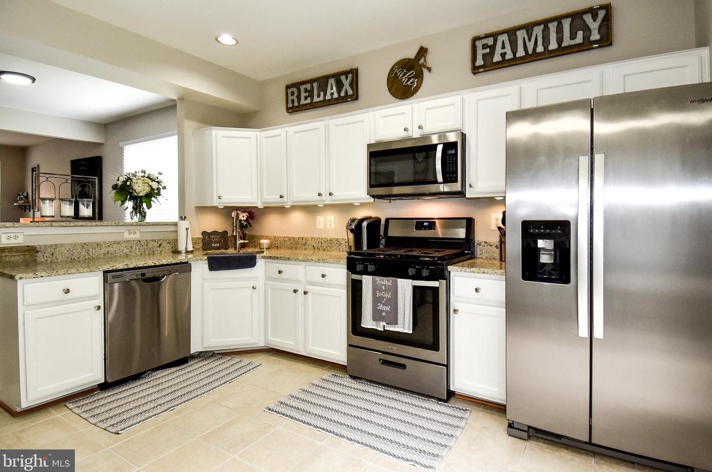 15572 Three Otters Pl, Manassas VA  20112-5424 exterior