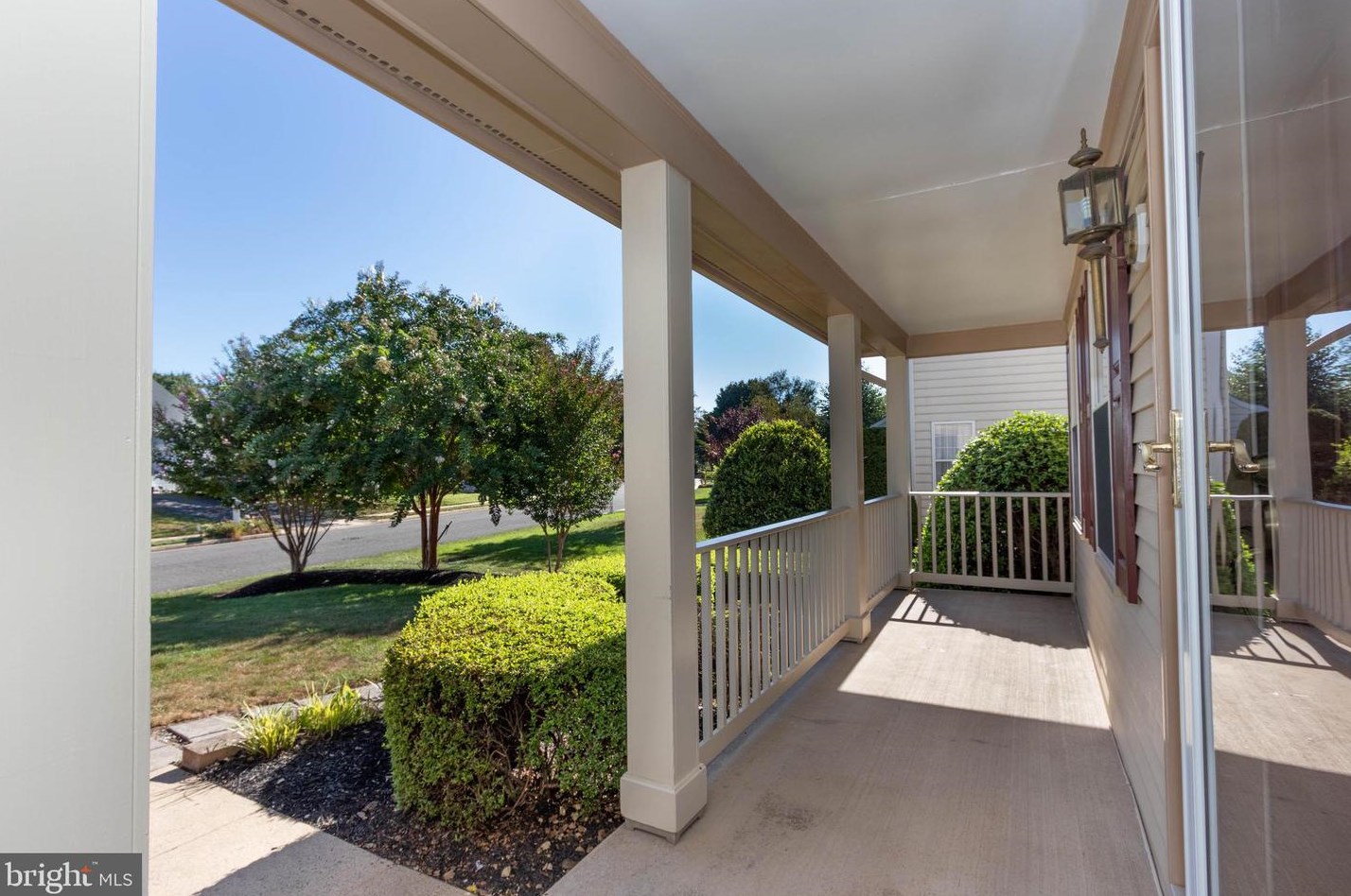 8029 Folkstone Rd, Manassas VA  20111-2588 exterior